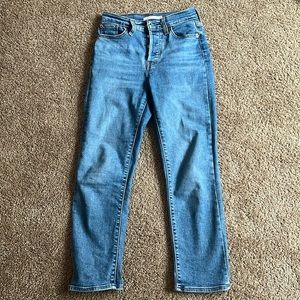 Levi’s Wedgie Straight Jeans size 25